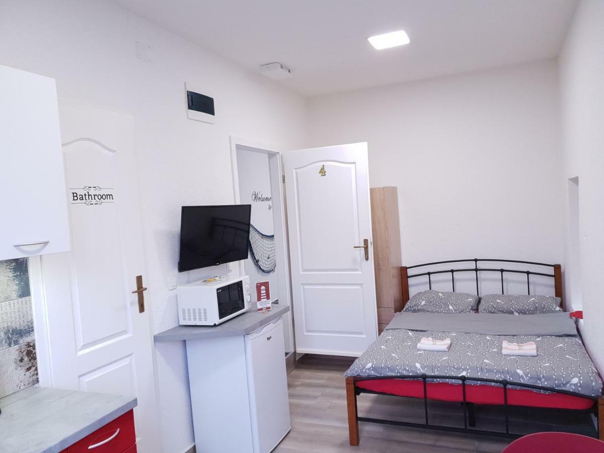 Lighthouse Rijeka Apartment Bagian luar foto